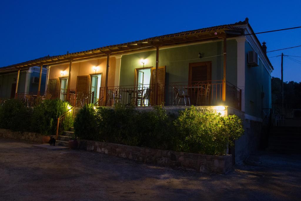 Paradisos Studios Pyrgi Thermis Quarto foto